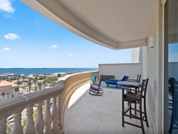 Gulf Front Luxury 4th floor Pensacola Beach Condo